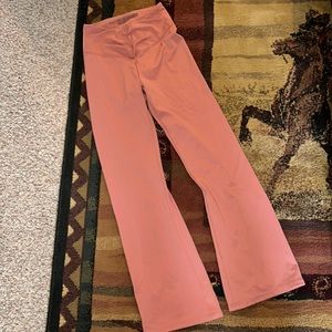 victoria’s secret yoga pants